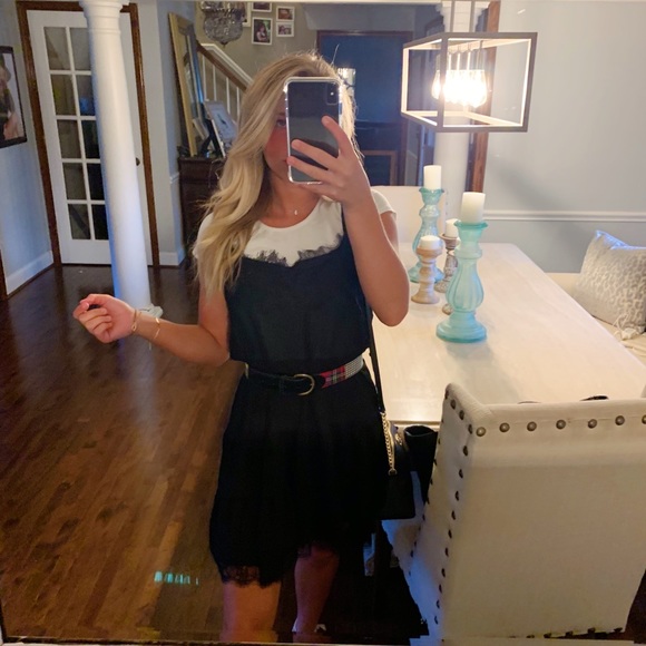 MEET YOUR POSHER :) - Picture 3 of 4